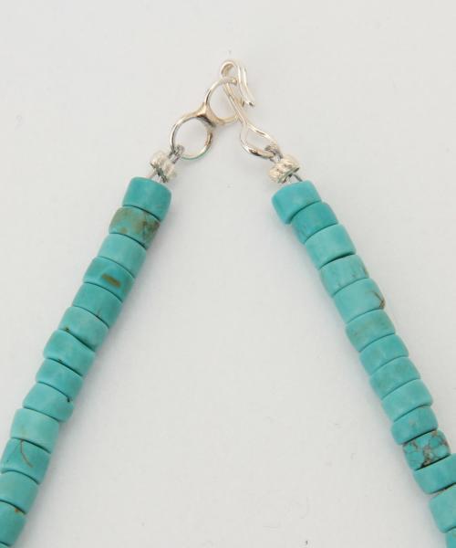 BEAMS BOY（ビームスボーイ）の「BEAMS BOY / ターコイズ HEISHI ネックレス（ネックレス・レディース・ロイヤルブルー・ONE SIZE）」の2枚目の写真