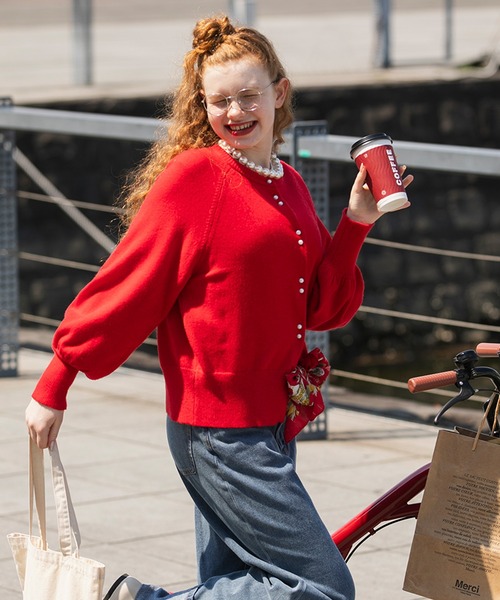 【美品】24AW ボーダーズアットバルコニー パールニットカーディガン 38 赤 美品】24AW ボーダーズアットバルコニー パールニット