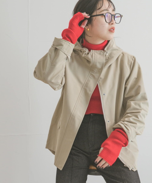 ITEMS URBANRESEARCH（アイテムズ アーバンリサーチ）の「マウンテンパーカー（マウンテンパーカー・レディース・ライトベージュ/チャコールグレー/モカ・MEDIUM/SMALL）」の9枚目の写真