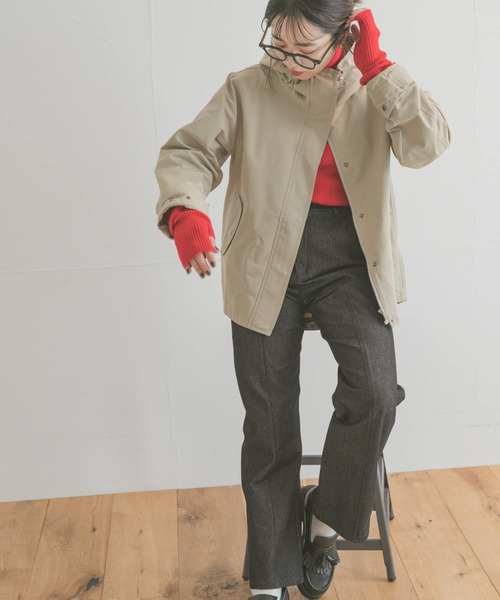 ITEMS URBANRESEARCH（アイテムズ アーバンリサーチ）の「マウンテンパーカー（マウンテンパーカー・レディース・ライトベージュ/チャコールグレー/モカ・MEDIUM/SMALL）」の11枚目の写真