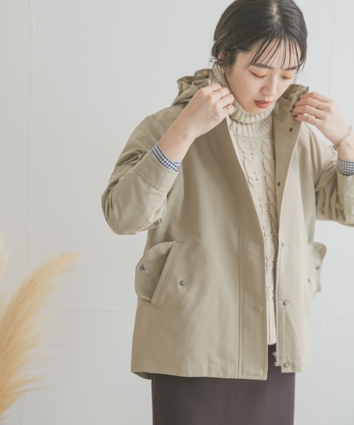ITEMS URBANRESEARCH（アイテムズ アーバンリサーチ）の「マウンテンパーカー（マウンテンパーカー・レディース・ライトベージュ/チャコールグレー/モカ・MEDIUM/SMALL）」の15枚目の写真