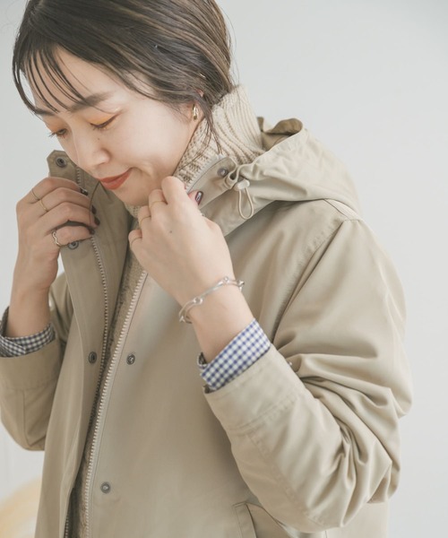 ITEMS URBANRESEARCH（アイテムズ アーバンリサーチ）の「マウンテンパーカー（マウンテンパーカー・レディース・ライトベージュ/チャコールグレー/モカ・MEDIUM/SMALL）」の18枚目の写真