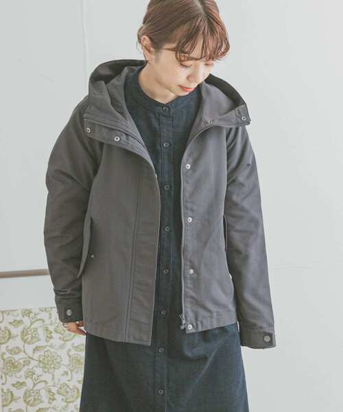 ITEMS URBANRESEARCH（アイテムズ アーバンリサーチ）の「マウンテンパーカー（マウンテンパーカー・レディース・ライトベージュ/チャコールグレー/モカ・MEDIUM/SMALL）」の22枚目の写真