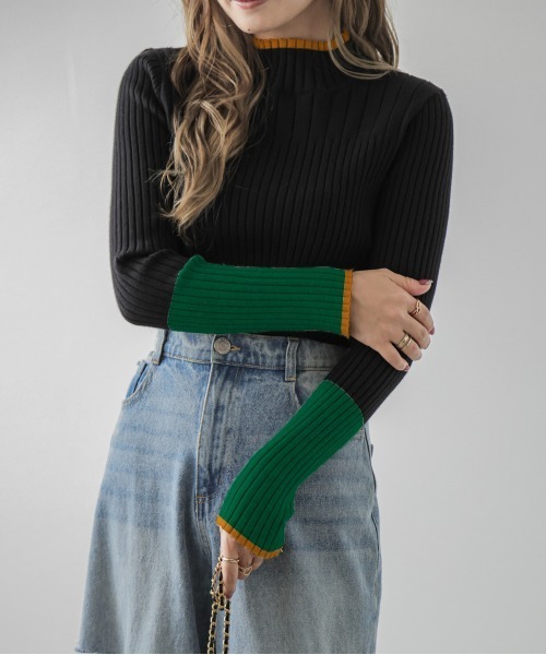 SUGAR BISKET(シュガービスケット)の「配色ニットトップス(ニット/セーター・レディース・ベージュ/ブラック/グレー/グリーン/ブラック×ブルー/ブラック×グリーン/ブルー/ブラック×ホワイト/ラベンダー/グレイッシュベージュ/チャコール/ネイビー/ダークブラウン・フリー)」の4枚目の写真