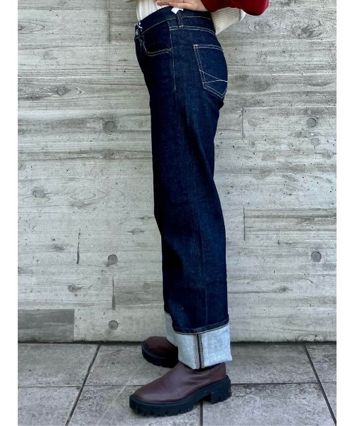 SOMETHING(サムシング)の「SOMETHING(サムシング)【レディース】「ELSA」スタンダードストレートパンツ(デニムパンツ・レディース・ダークインディゴブルー・26inch/25inch/30inch/28inch/27inch/29inch/31inch)」の16枚目の写真