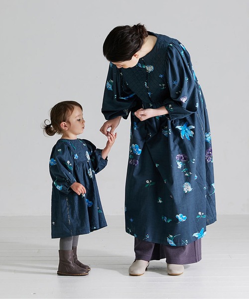 NAOMI ITO（ナオミイトウ）の「【Hommage de NAOMI ITO ナオミイトウ】ギャザースリーブキルトワンピース 70-80cm・80-90cm・90-100cm（ワンピース・キッズ・ネイビー/ブラウン・70-80cm/80-90cm/90-100cm）」の4枚目の写真