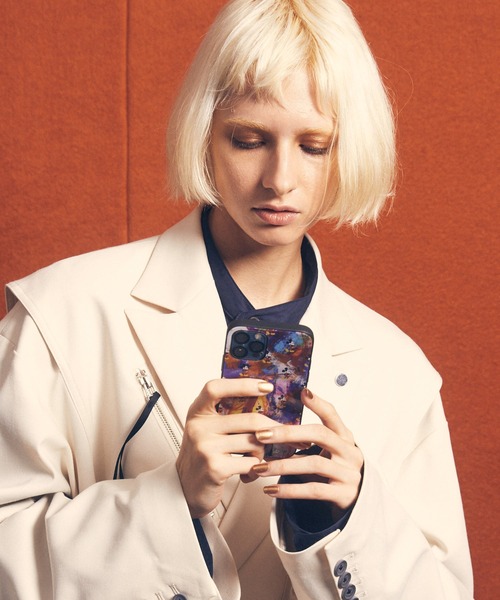 MAISON SPECIAL（メゾンスペシャル）の「《ユニセックスアイテム》【COLLABORATION ITEM】Disney × HERALBONY スマホ/iPhone ART CASE【MAISON SPECIAL/メゾンスペシャル】■12、12pro/13、14/13pro/SE対応■（スマホケース/カバー・メンズ・その他2/その他3/その他4/その他5/その他1・3/0/1/2）」の20枚目の写真