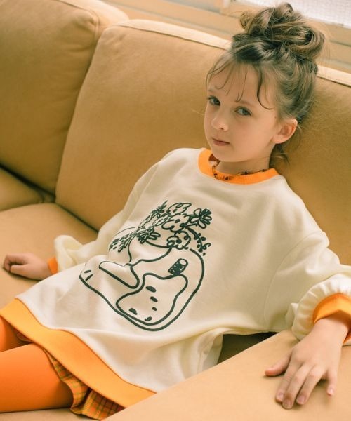 LOWRYS FARM（ローリーズファーム）の「ＬＳＢハッポウプリントプルオーバー　172966（パーカー・キッズ・ブラック/グリーン/アイボリー・150cm/110cm/130cm）」の2枚目の写真