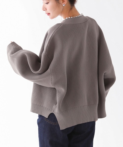 Fit more（フィットモア）の「[Fitmore]ボリュームスリーブパールニットカーディガン（カーディガン/ボレロ・レディース・ブラック/グレー/ピンク・FREE）」の18枚目の写真