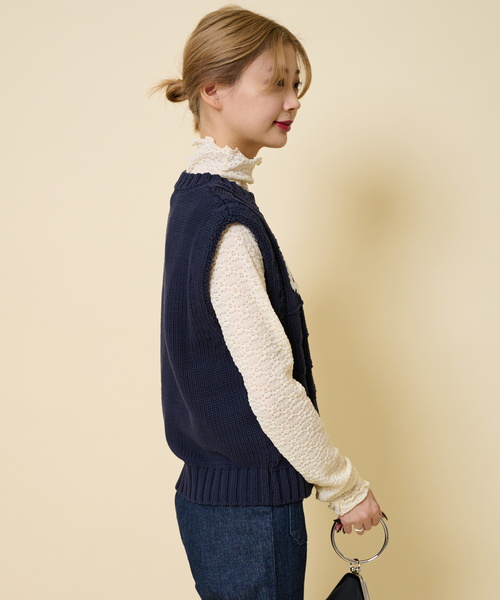 U by SPICK&SPAN(ユーバイスピックアンドスパン)の「【GANNI/ガニー】 コットンロープベスト(ベスト・レディース・ブラック系その他・FREE)」の3枚目の写真