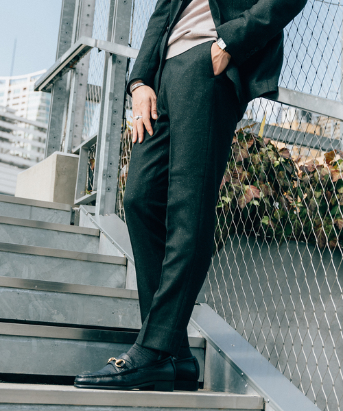 EDIFICE(エディフィス)の「シルクネップ ツイル テーパード パンツ【セットアップ 着用可能】(その他パンツ・メンズ・ライトグレー/カーキ/ネイビー/ブラック・SMALL/MEDIUM/X-LARGE/LARGE)」の5枚目の写真