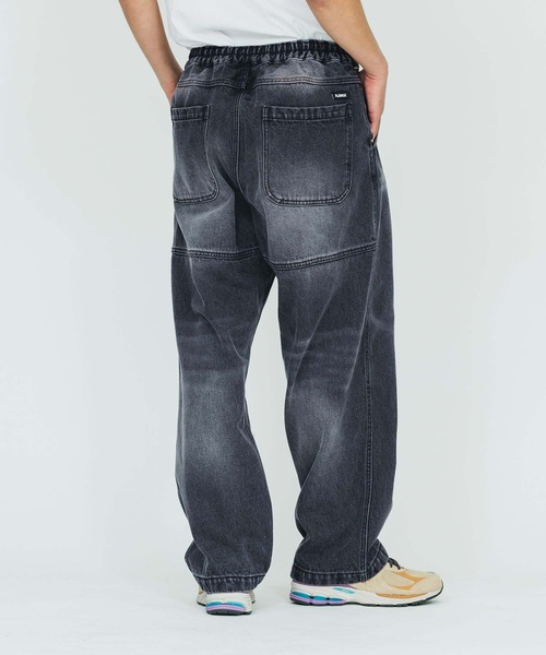 XLARGE（エクストララージ）の「PARTIAL LEOPARD DENIM EASY PANTS（その他パンツ・メンズ・ブラック/ライトインディゴブルー・S/M/L/XL）」の15枚目の写真