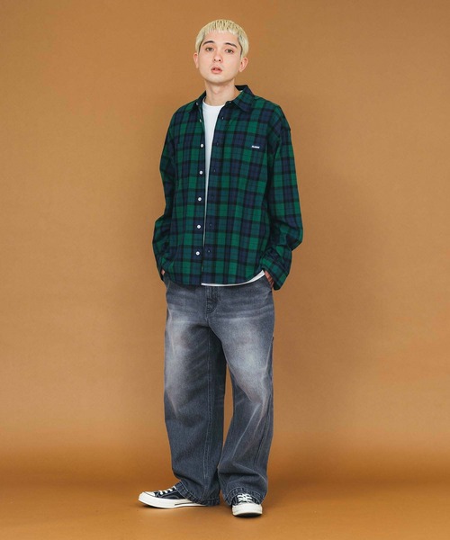 XLARGE（エクストララージ）の「PARTIAL LEOPARD DENIM EASY PANTS（その他パンツ・メンズ・ブラック/ライトインディゴブルー・S/M/L/XL）」の10枚目の写真