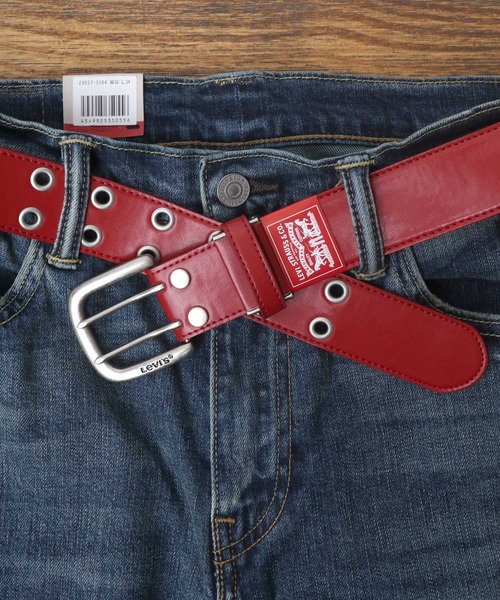 Levi's（リーバイス）の「Levi's/リーバイス 太め40mm ダブルピン ハトメ ベルト（ベルト・メンズ・レッド/ブラック/ダークブラウン/ホワイト・FREE）」の13枚目の写真
