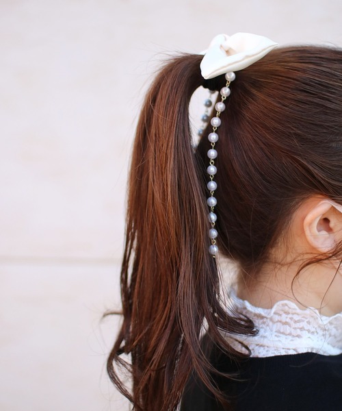 Rora(ローラ)の「ジューリー ヘアゴム(ヘアゴム・キッズ・ブラック/クリーム・フリー)」の5枚目の写真