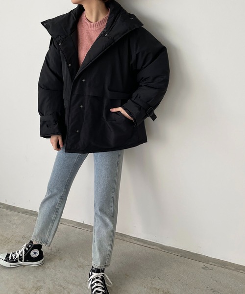 210nouve（トゥージュヌーブ）の「ベルト付きスタンドカラーフェイクダウンジャケット（ダウンジャケット/コート・レディース・ブラック/ライトカーキ/アイボリー・FREE）」の6枚目の写真