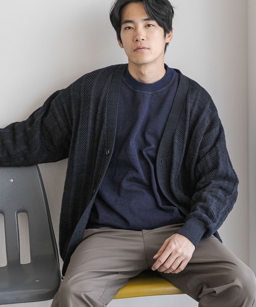 niko and...（ニコアンド）の「三杢透かしニットVネックカーディガン（カーディガン/ボレロ・メンズ・ネイビー/イエロー/アイボリー・MEDIUM/LARGE）」の2枚目の写真