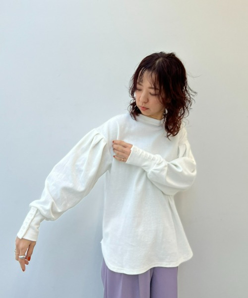 y/m by misato（イムバイミサト）の「スリーブボタンカットトップス（Tシャツ/カットソー・レディース・ホワイト/ブラック・FREE）」の15枚目の写真