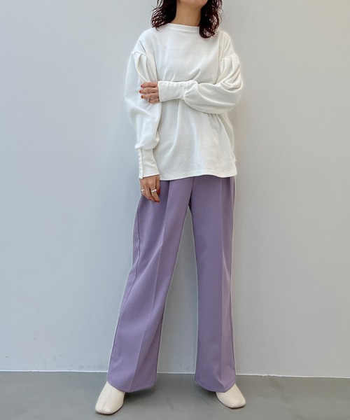 y/m by misato（イムバイミサト）の「スリーブボタンカットトップス（Tシャツ/カットソー・レディース・ホワイト/ブラック・FREE）」の4枚目の写真