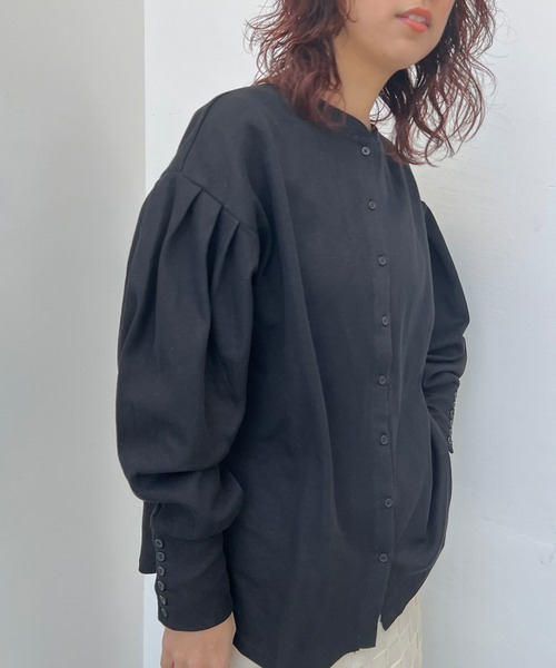 y/m by misato（イムバイミサト）の「スリーブボタンカットトップス（Tシャツ/カットソー・レディース・ホワイト/ブラック・FREE）」の16枚目の写真