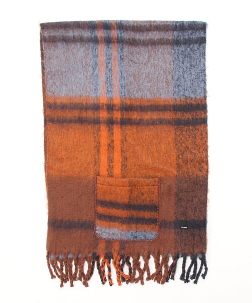 Actually（アクチュアリー）の「ボリューム ポケットショール（ストール/ショール・レディース・ブラウン/レッド/イエロー/ブルー・フリー）」の2枚目の写真