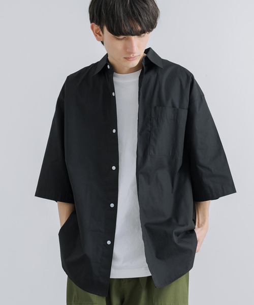 Rocky Monroe(ロッキーモンロー)の「オーバーサイズ コットンブロード 半袖レギュラーカラー無地ストライプシャツ(シャツ/ブラウス・メンズ・ブルーグレー/ホワイト×ブルー/サックスブルー/ホワイト/ホワイト×ブラック/ブラック・M/L)」の5枚目の写真