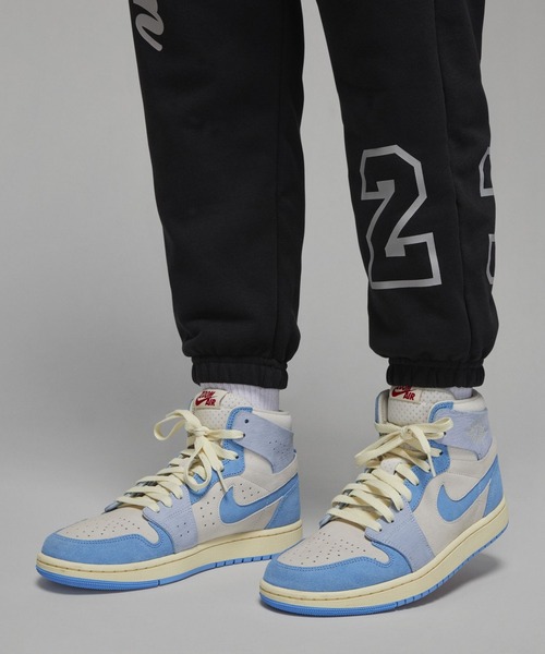 JORDAN BRAND（ジョーダンブランド）の「ウィメンズ ジョーダン BRKLN FT グラフィックパンツ / Jordan Brooklyn Fleece Women's Graphic Sweatpants（スウェットパンツ・レディース・ブラック/グレー系その他・L/M/XL/XS/S/2XL）」の9枚目の写真