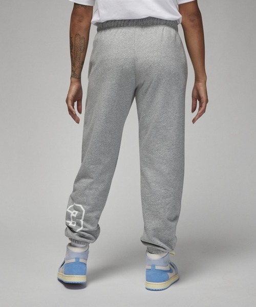 JORDAN BRAND（ジョーダンブランド）の「ウィメンズ ジョーダン BRKLN FT グラフィックパンツ / Jordan Brooklyn Fleece Women's Graphic Sweatpants（スウェットパンツ・レディース・ブラック/グレー系その他・L/M/XL/XS/S/2XL）」の11枚目の写真