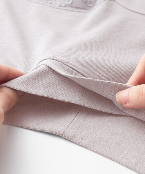 フェリシモMama（フェリシモママ）の「Ｍｏｒｅｄｄｅ　とろけるような肌心地　すっきり見えをかなえる　授乳ブラキャミ＆ショーツ（マタニティウェア/グッズ・レディース・ブラウン/グレー系その他・4/3/2/1）」の6枚目の写真