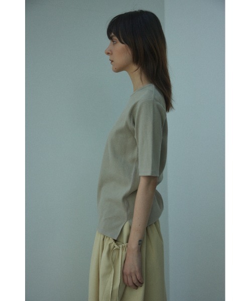 BLACK BY MOUSSY（ブラックバイマウジー）の「half sleeve t-shirt(ハーフスリーブティシャツ)（Tシャツ/カットソー・レディース・ベージュ/ネイビー/オフホワイト/レッド系・FREE）」の21枚目の写真