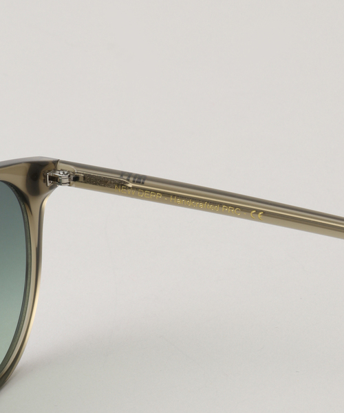 FRAMeWORK（フレームワーク）の「【MESSY WEEKEND/メシ―ウィークエンド】 サングラス（サングラス・レディース・ベージュ/ブラウン/カーキ/ホワイト×ホワイト・FREE）」の9枚目の写真