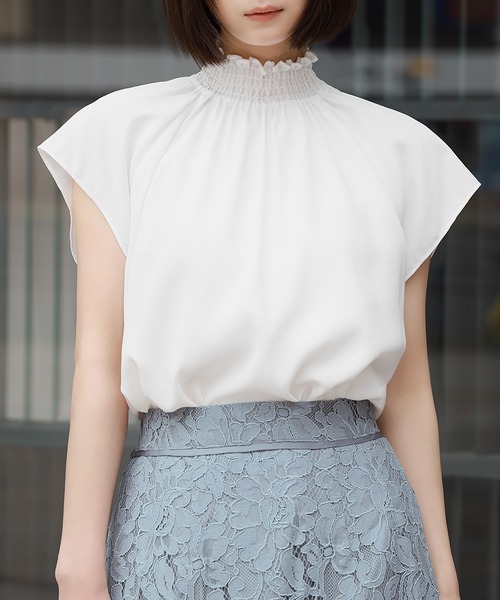 スタンドシャーリングネックラグランギャザーブラウス