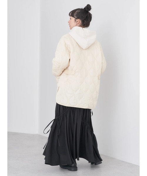 earth music&ecology（アースミュージックアンドエコロジー）の「キルティングハーフブルゾン（ブルゾン・レディース・ブラック/カーキ/アイボリー・M/L）」の7枚目の写真