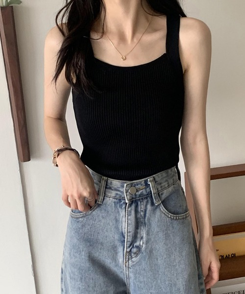 TONE SELECT GOODS（トーンセレクトグッズ）の「urbanfemine./ニットキャミソール U7088（キャミソール・レディース・ブルー/ホワイト/ブラック/グレー/アイボリー/オレンジ・FREE）」の3枚目の写真