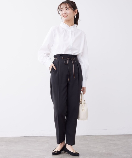 Chez toi(シェトワ)の「袖ボリュームネックフリルシャツ(シャツ/ブラウス・レディース・アイボリー/オフホワイト/ネイビー・FREE)」の7枚目の写真