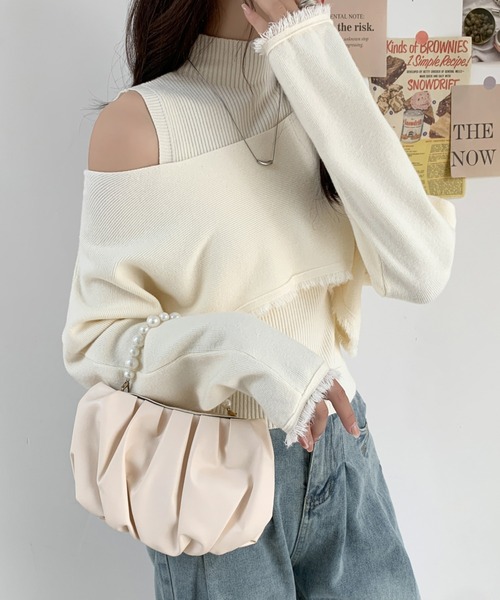 ABITOKYO（アビトーキョー）の「タートルネックリブニットキャミ＆ショート丈フリンジオフショルニット２点セット（ニット/セーター・レディース・アイボリー/ブラック/カーキ/ブラウン・FREE）」の7枚目の写真