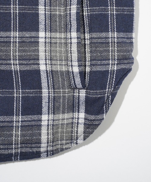 XLARGE（エクストララージ）の「QUILTED FLANNEL SHIRT（シャツ/ブラウス・メンズ・ブラウン/ブルー・S/M/L/XL）」の4枚目の写真