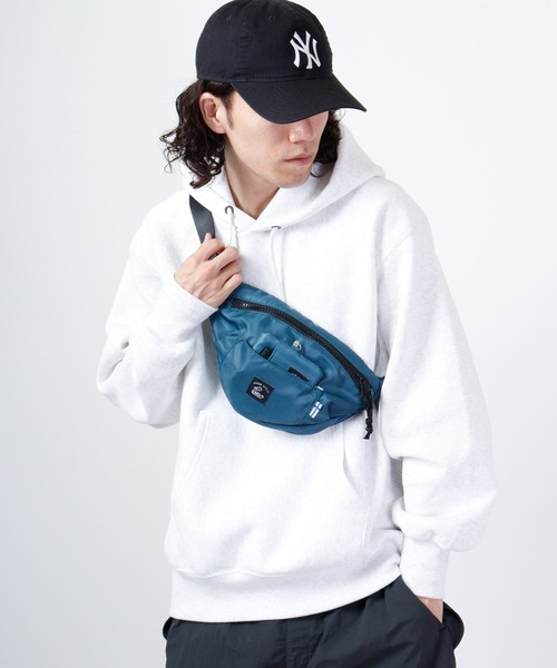 KAKSI(カクシ)の「KAKSI ミニウォレット付ボディバッグ(ボディバッグ/ウエストポーチ・メンズ・ネイビー/ブルーグリーン/ベージュ/グレー/ブラウン/カーキ・FREE)」の10枚目の写真