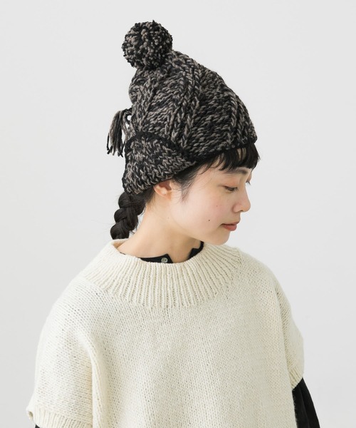 かぐれ（カグレ）の「イヤーカバーニットキャップ（ニットキャップ/ビーニー・レディース・グレー/アイボリー・FREE）」の7枚目の写真
