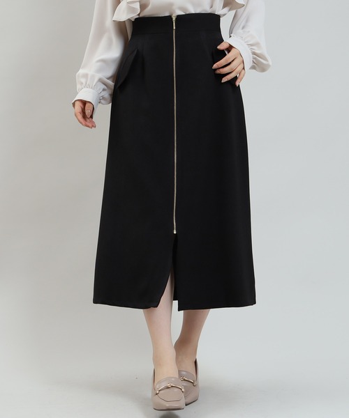 TRUDEA（トルディア）の「フロントジップフラップフレアスカート（スカート・レディース・グリーン/ブラック/モカ・LARGE/MEDIUM/SMALL）」の2枚目の写真