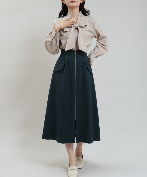 TRUDEA（トルディア）の「フロントジップフラップフレアスカート（スカート・レディース・グリーン/ブラック/モカ・LARGE/MEDIUM/SMALL）」の22枚目の写真