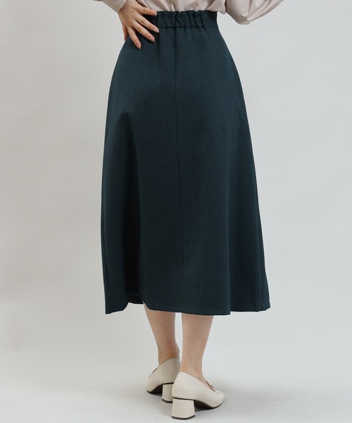 TRUDEA（トルディア）の「フロントジップフラップフレアスカート（スカート・レディース・グリーン/ブラック/モカ・LARGE/MEDIUM/SMALL）」の4枚目の写真