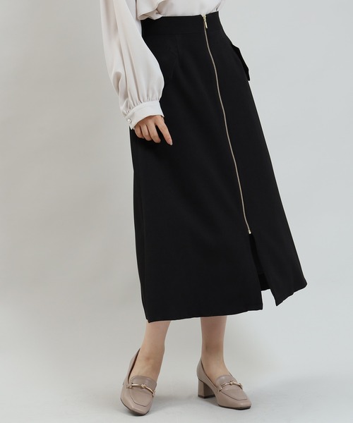 TRUDEA（トルディア）の「フロントジップフラップフレアスカート（スカート・レディース・グリーン/ブラック/モカ・LARGE/MEDIUM/SMALL）」の11枚目の写真