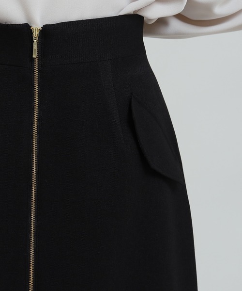 TRUDEA（トルディア）の「フロントジップフラップフレアスカート（スカート・レディース・グリーン/ブラック/モカ・LARGE/MEDIUM/SMALL）」の7枚目の写真