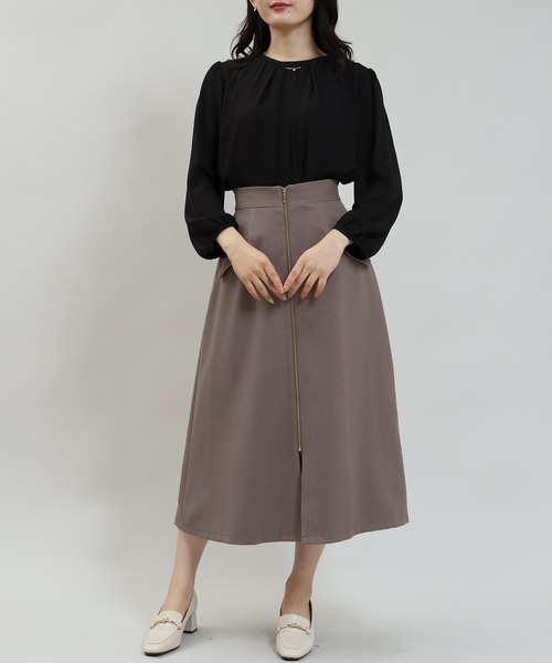 TRUDEA（トルディア）の「フロントジップフラップフレアスカート（スカート・レディース・グリーン/ブラック/モカ・LARGE/MEDIUM/SMALL）」の16枚目の写真