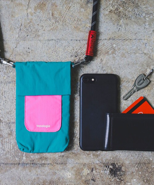 Topologie(トポロジー)の「Topologie / Phone Musette フォン ミュゼット 24SS【バッグ単品】(ショルダーバッグ・メンズ・オリーブ/ブラック/ブルー系その他・ONE SIZE)」の3枚目の写真