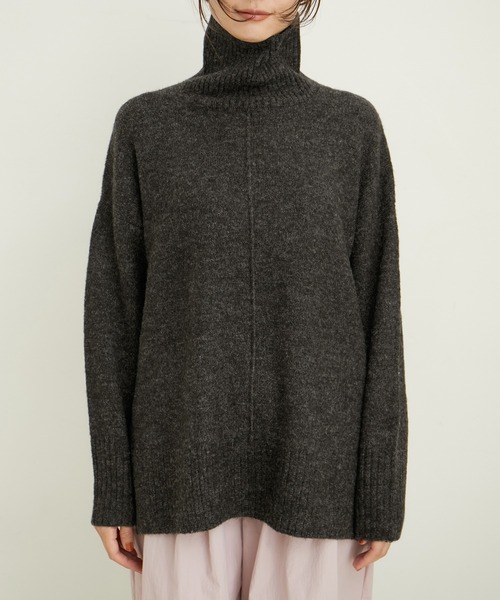 le cercle ADAM ET ROPE'(ルセルクルアダムエロペ)の「エラスティックタートルニットプルオーバー(ニット/セーター・レディース・チャコールグレー/イエロー系その他2/サックスブルー/ベージュ系その他2・M/L)」の17枚目の写真