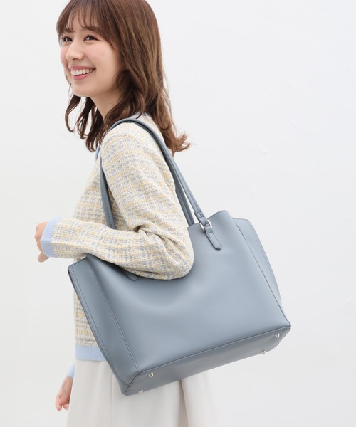 Honeys(ハニーズ)の「軽量A4トートバッグ(トートバッグ・レディース・ピンク/アイボリー/ブラック/ライトベージュ/グレー/ブルーグレー/モカ/レッド・FREE)」の22枚目の写真