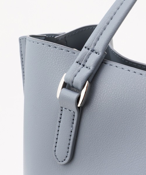 Honeys(ハニーズ)の「軽量A4トートバッグ(トートバッグ・レディース・ピンク/アイボリー/ブラック/ライトベージュ/グレー/ブルーグレー/モカ/レッド・FREE)」の14枚目の写真