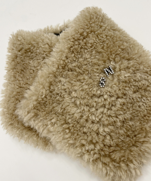 Spick & Span(スピックアンドスパン)の「【Malama 10 / マラマ】イニシャルブローチ(ブローチ/コサージュ・レディース・R/S/M/N/K・FREE)」の11枚目の写真